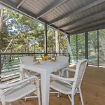 キャンプ場 Riviera Mobile マカルスカ